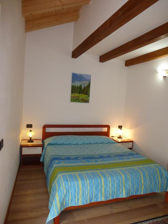 Rustico Pastoria Apartment Lenzumo di Concei Room photo